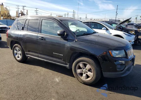 2016 Jeep Compass Latitude из США, поврежденный, VIN 1C4NJCEAXGD769212